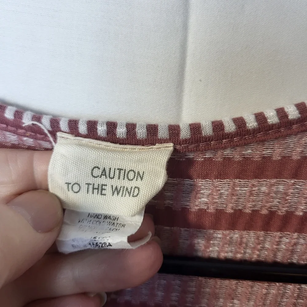 Caution to the Wind Mauve Dash Stripe Faux Wrap Midi Dress Women Medium J8593-GT - Picture 4 of 6